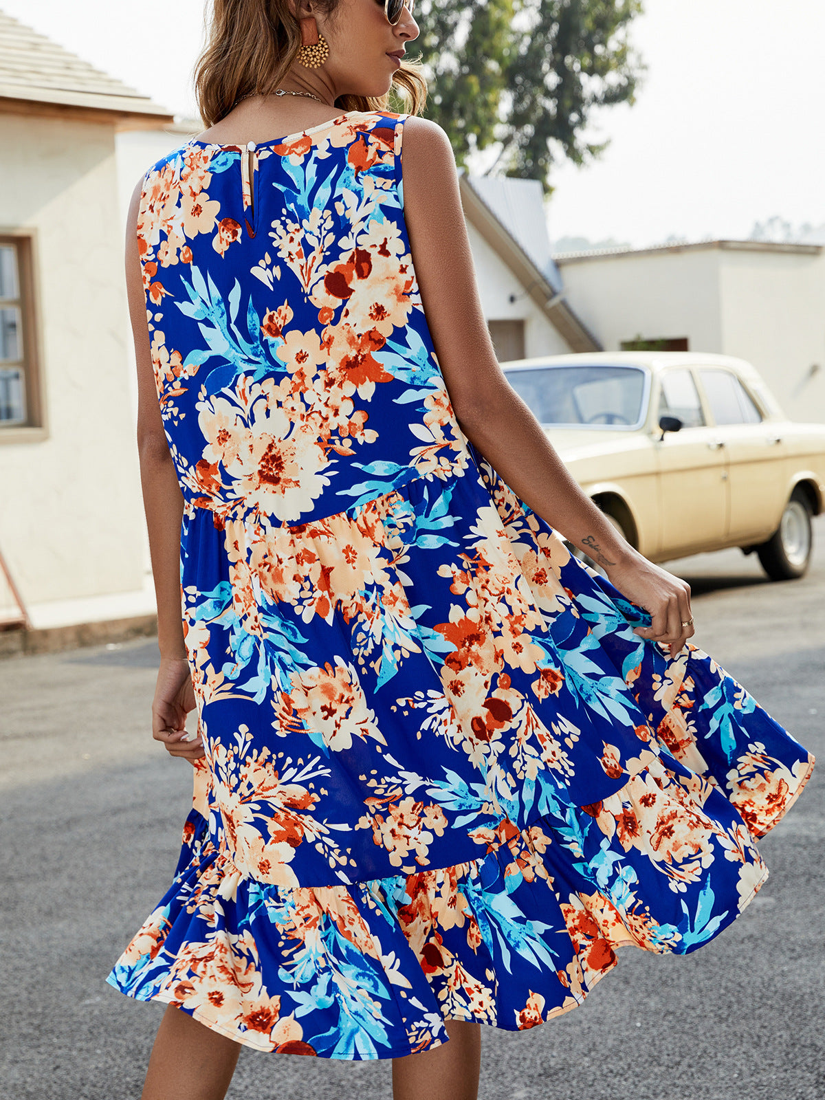 Floral Round Neck Sleeveless Ruffle Hem Dress